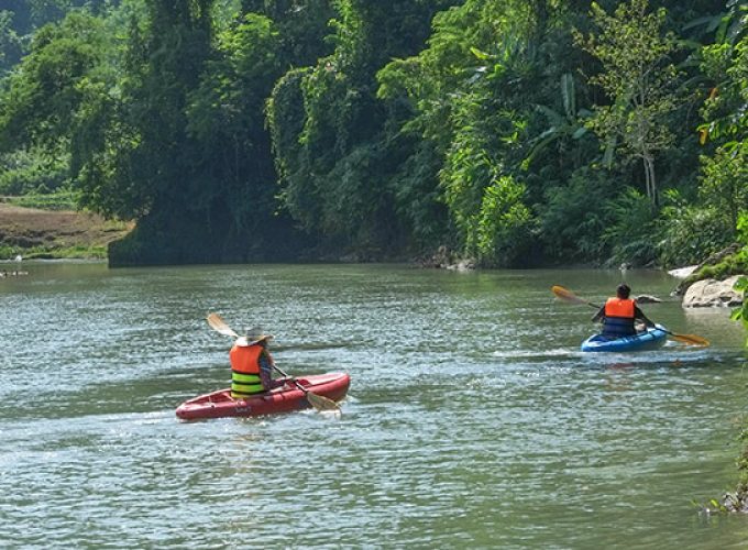 kayaking at bandarban