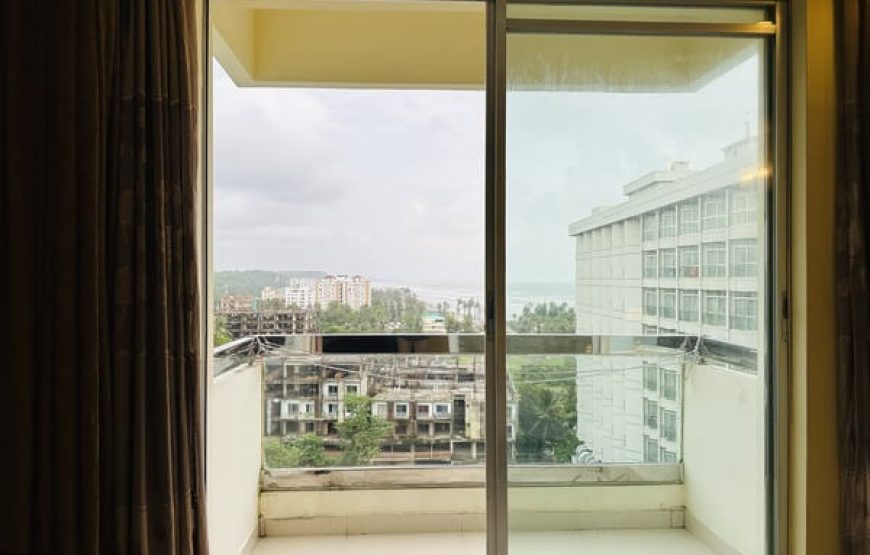 Premier Double King with Balcony (Higher Floor)