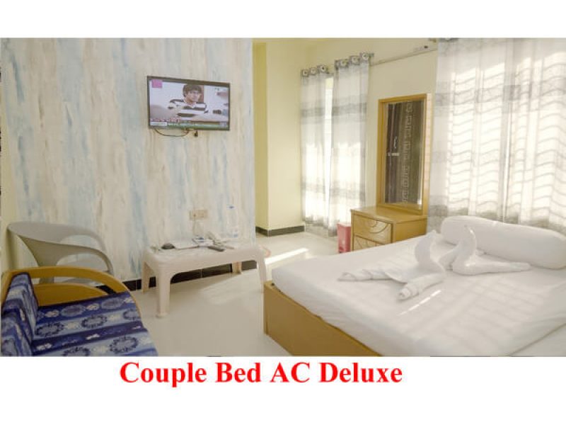 Couple Bed Deluxe