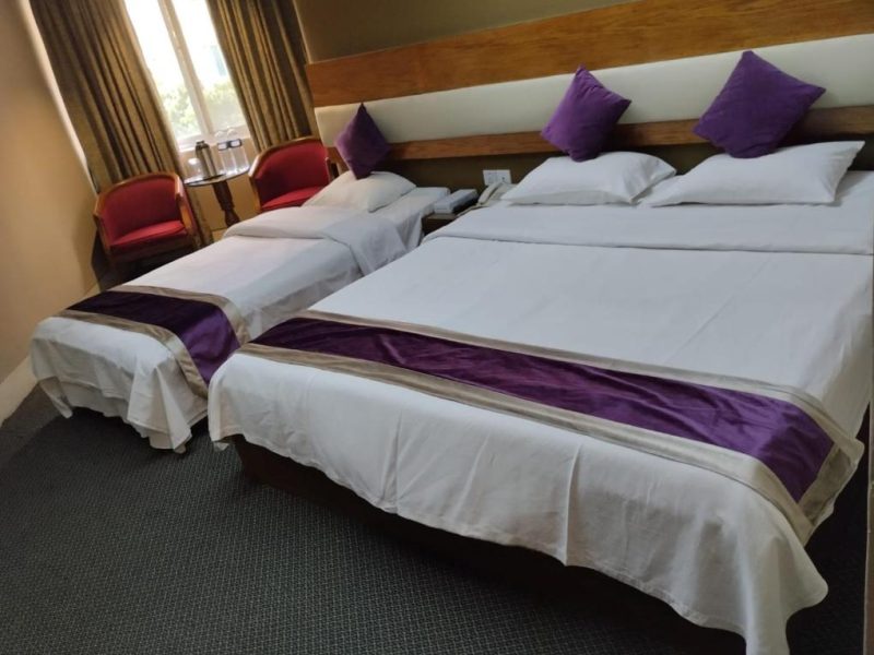 triple bed