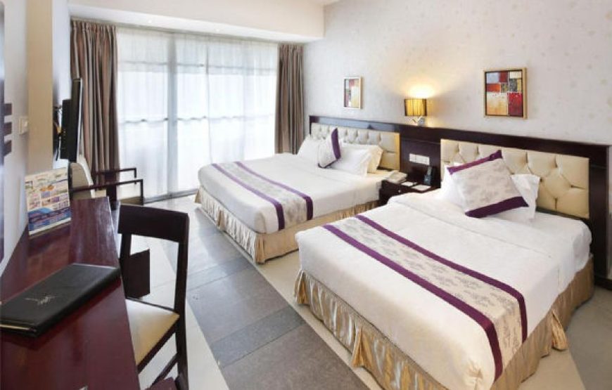 Cox Deluxe Four Bed (City View)